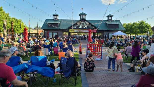 Farmington Summer Concerts Riley Park / Dinan Park Concerts / Lunch Beats Concerts / Farmington Concerts
